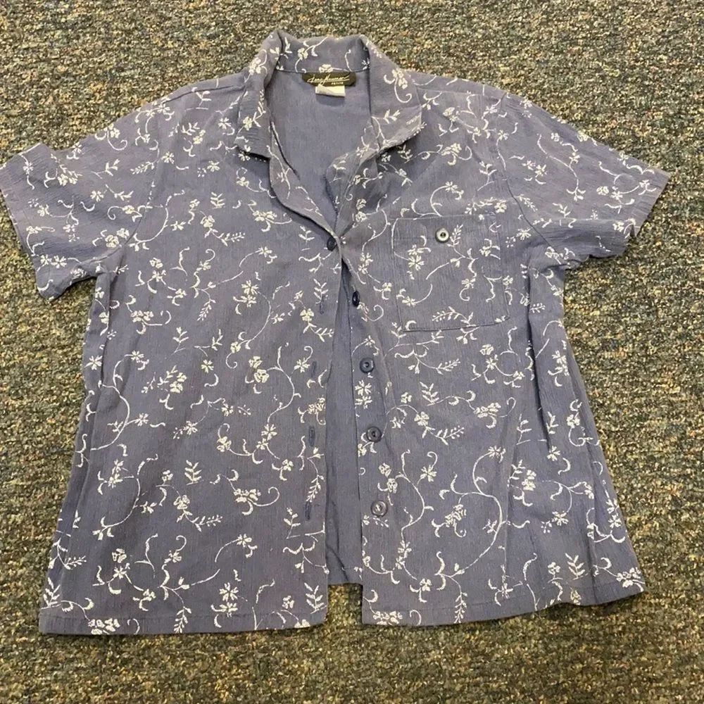 Jeno Herman Floral Print Button down top sz. M